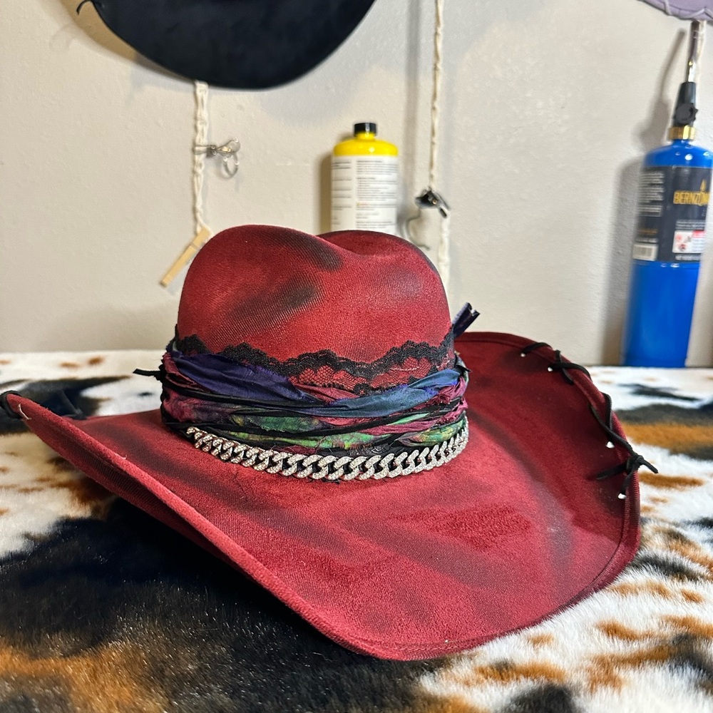 NWT Burgundy Cowgirl Hat